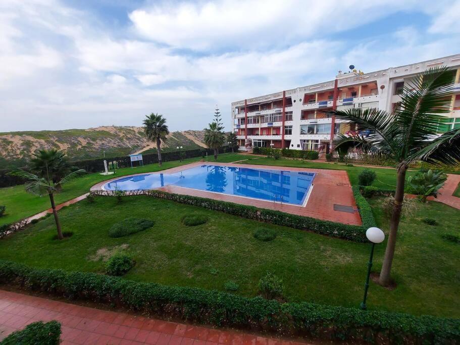 Appartement Avec Piscine Proche De La Plage Mohammedia Exterior foto